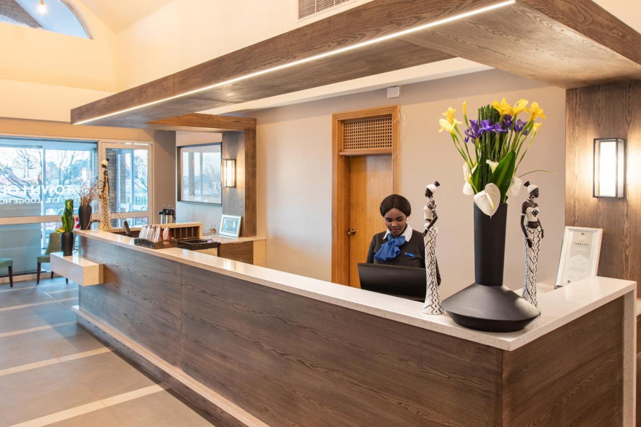Town Lodge Johannesburg Airport Kempton Park Bagian luar foto