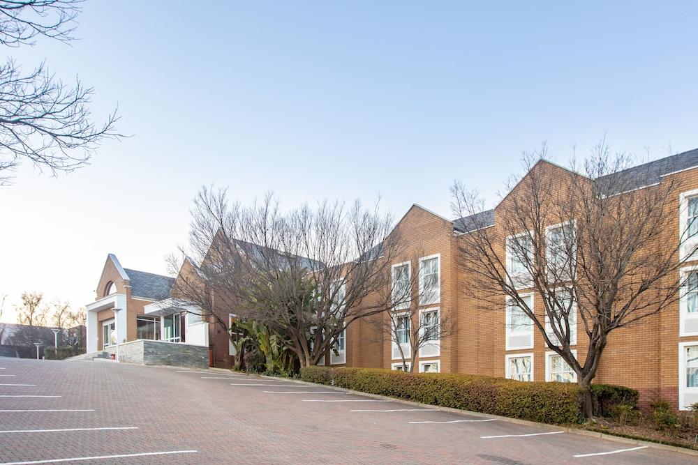 Town Lodge Johannesburg Airport Kempton Park Bagian luar foto